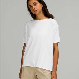 Lululemon Athletica White Short Sleeve Tee